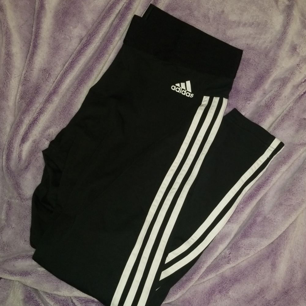 Adidas leggings